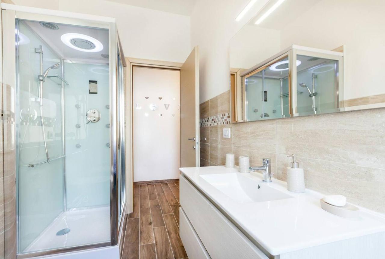Апартаменти Residenza Larissa Luxury 1 Верона Екстер'єр фото